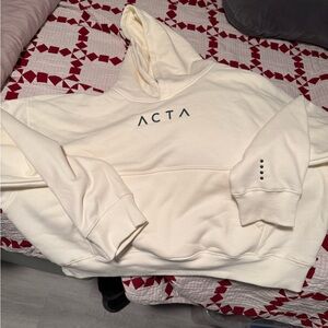 ACTA Women's Cream Pullover Hoodie